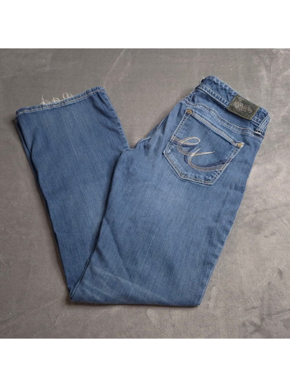 Express Womens Stella Bootcut Jeans 33 Low Rise Medium Wash Distressed Hem